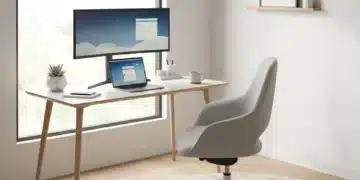 Organiza tu Espacio de Trabajo en Casa: Productividad Garantizada Oficina en casa moderna y organizada con luz natural